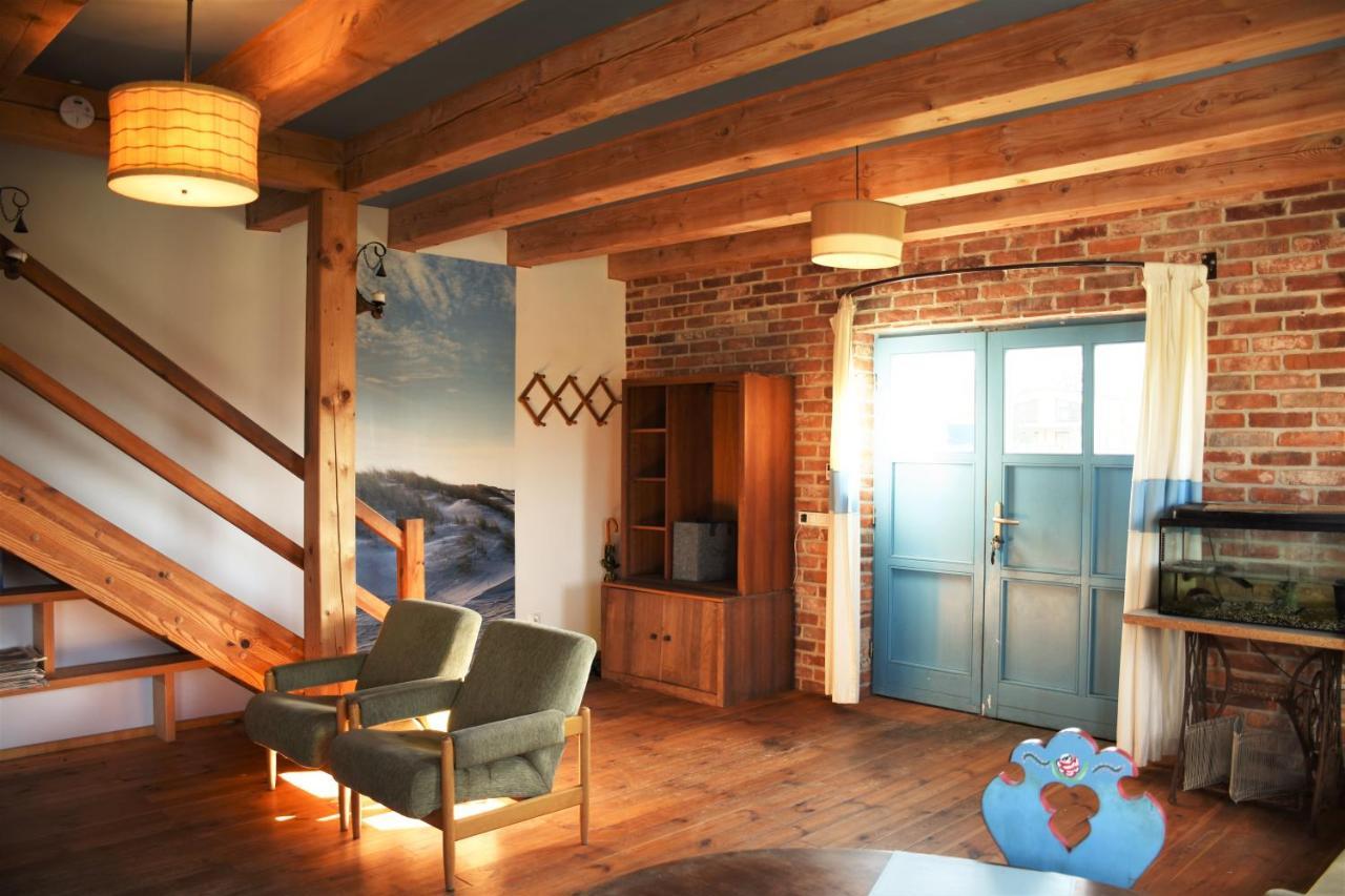 Dom Na Szumiacych Drzew Villa Debina  ภายนอก รูปภาพ